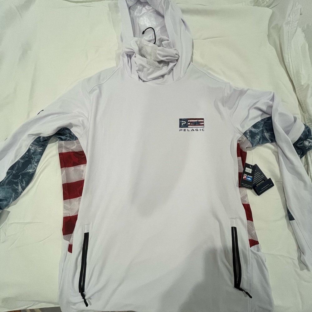 Pelagic hooded long sleeve shirt